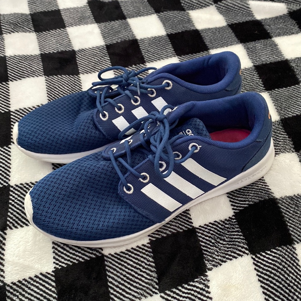 Adidas cloud foam blue athletic running shoes